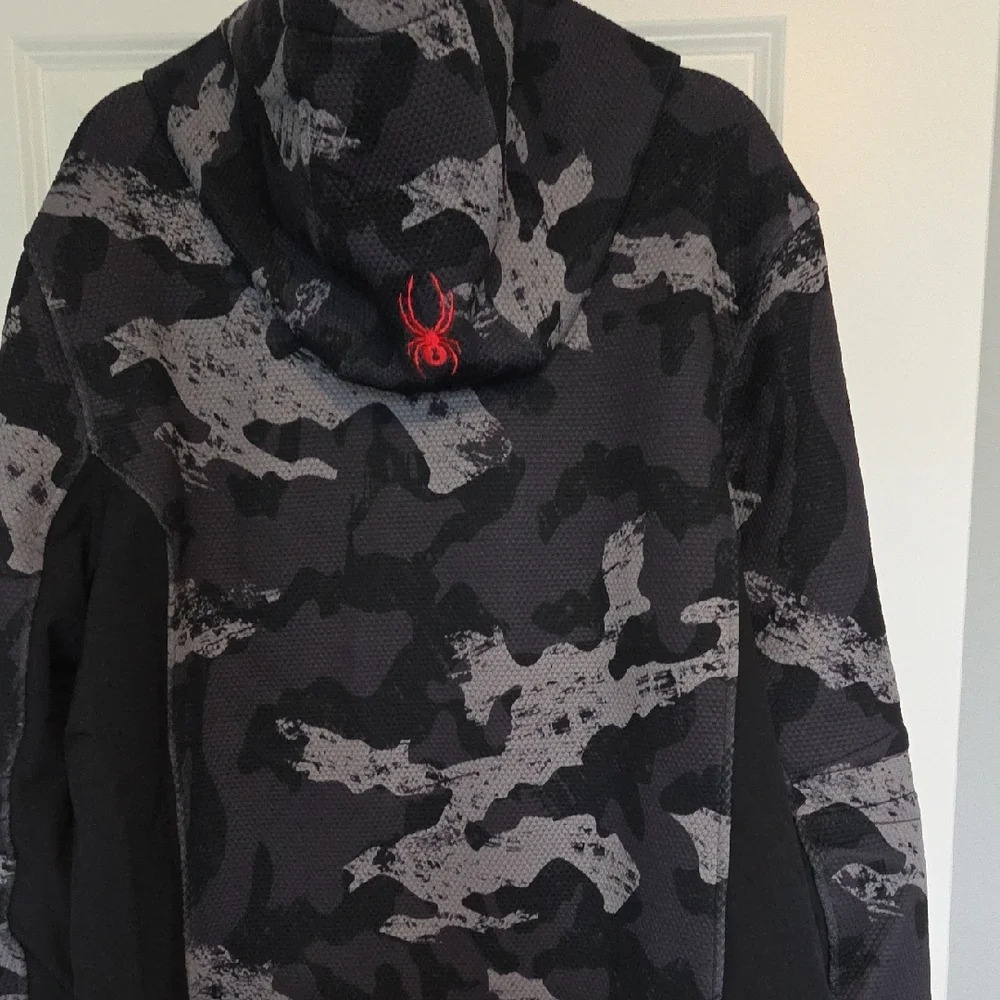 Spyder Black and Gray Camo Jacket.Spyder XL Slalom Full Zip Jacket! - Picture 6 of 6